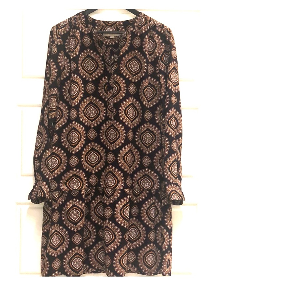 Loft- long sleeve, drop waist, medallion dress
